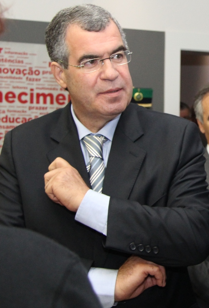 PRESIDENTE DA CAMARA MUNICIPAL POVOA DE LANHOSO MANUEL BAPTISTA 1