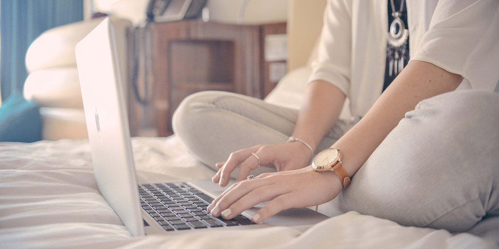 The Advantages and Disadvantages of Working from Home