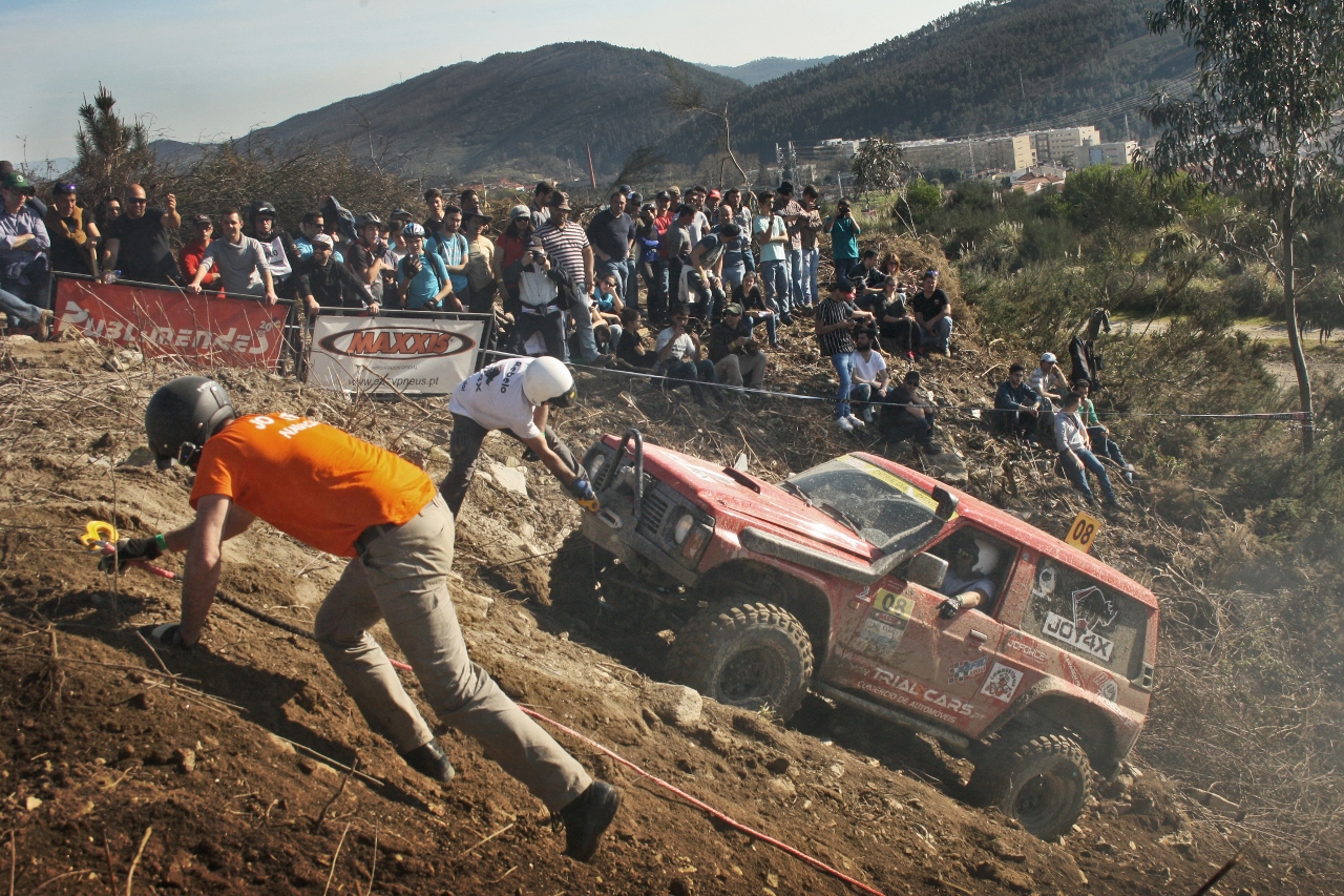 Campeonato Nacional de Trial 4×4 começa em Valongo<br />
<b>Deprecated</b>: strip_tags(): Passing null to parameter #1 ($string) of type string is deprecated in <b>/home/metronewspt/metronews.pt/wp-content/themes/Newspaper/loop-single.php</b> on line <b>64</b><br />
Campeonato Nacional de Trial 4×4 começa em Valongo