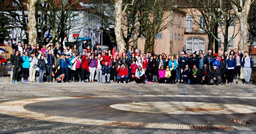 Cerca de uma centena de pessoas, de dentro e de fora do concelho, participou na Caminhada de S. José, que a Câmara Municipal da Póvoa de Lanhoso promoveu no passado dia 25 de março.