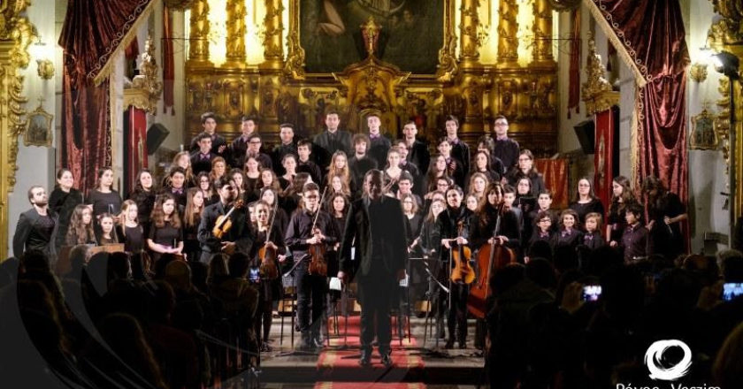 Na noite de dia 24 de março, sábado, a Igreja Matriz encheu para ouvir as vozes da Escola de Música da Póvoa de Varzim (EMPV).