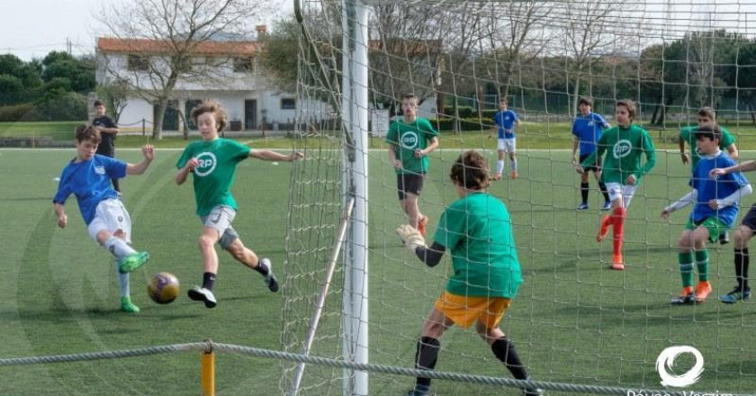 Os Jogos Desportivos Municipais realizaram-se nos passados dias 21 e 22 de março no Estádio Municipal onde participam cerca de 1100 alunos.