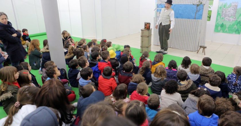 A Semana da Floresta da Lousã, que teve lugar de 19 a 24 de março, contou com a participação de mais de 700 crianças, nomeadamente do pré-escolar e 1.º ciclo das Escolas do Concelho e também de escolinhas de bombeiros do distrito.