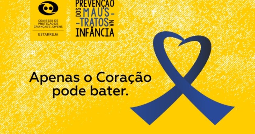 Símbolo da água, do céu e do infinito, a cor azul representa nesta campanha uma realidade mais fria e dura, a dos maus-tratos na infância. A Comissão de Proteção de Crianças e Jovens (CPCJ) e o Município de Estarreja assinalam o mês da prevenção dos maus-tratos na infância com um conjunto de iniciativas tendo como mote o slogan “Apenas o Coração pode bater.”