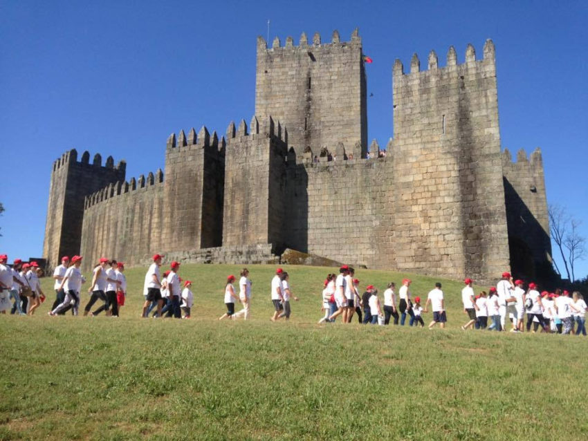 Caminhada solidária para apoiar doentes oncológicos em Guimarães