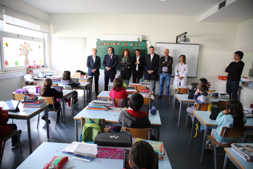 Câmara de Vizela entrega tablets em todas escolas básicas do Concelho