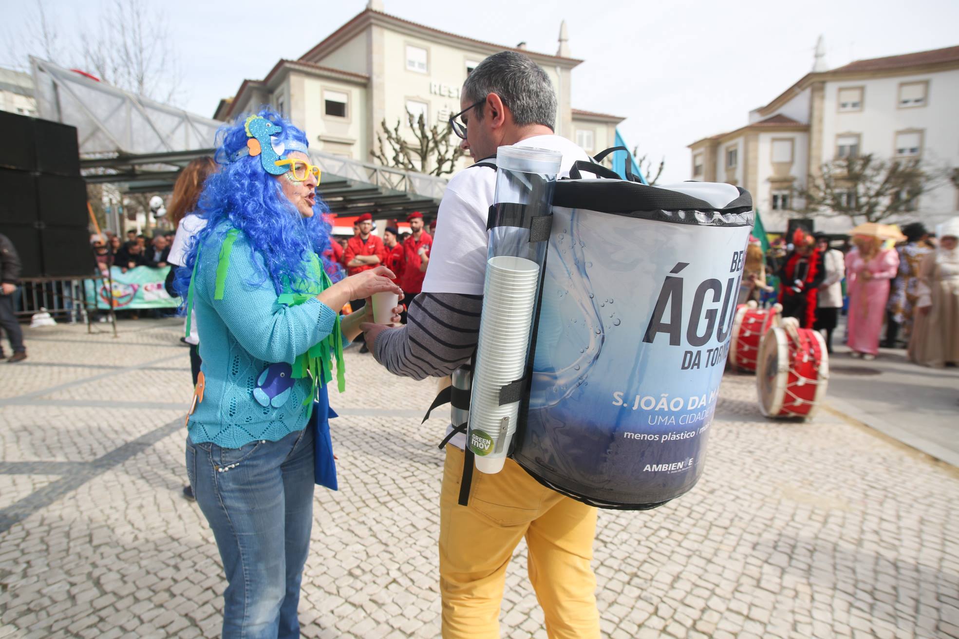 Copos biodegradáveis evitam 1600 garrafas de plástico no Carnaval das Escolas de S. João da Madeira<br />
<b>Deprecated</b>: strip_tags(): Passing null to parameter #1 ($string) of type string is deprecated in <b>/home/metronewspt/metronews.pt/wp-content/themes/Newspaper/loop-single.php</b> on line <b>64</b><br />
Copos biodegradáveis evitam 1600 garrafas de plástico no Carnaval das Escolas de S. João da Madeira