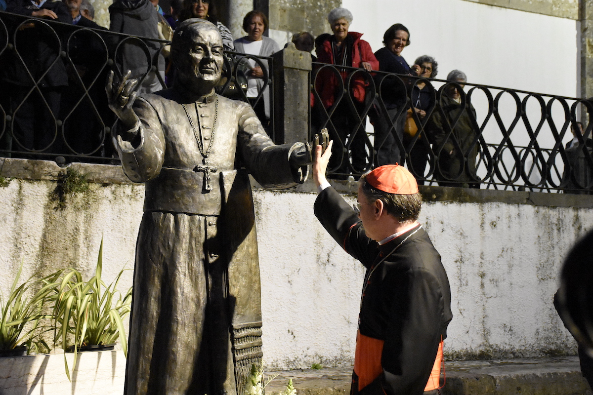 Américo Aguiar toma posse como bispo de Setúbal - SIC Notícias